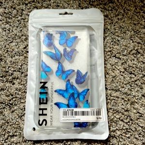 This case has not been used it’s for the iPhone 7 Plus and iPhone 8 Plus.